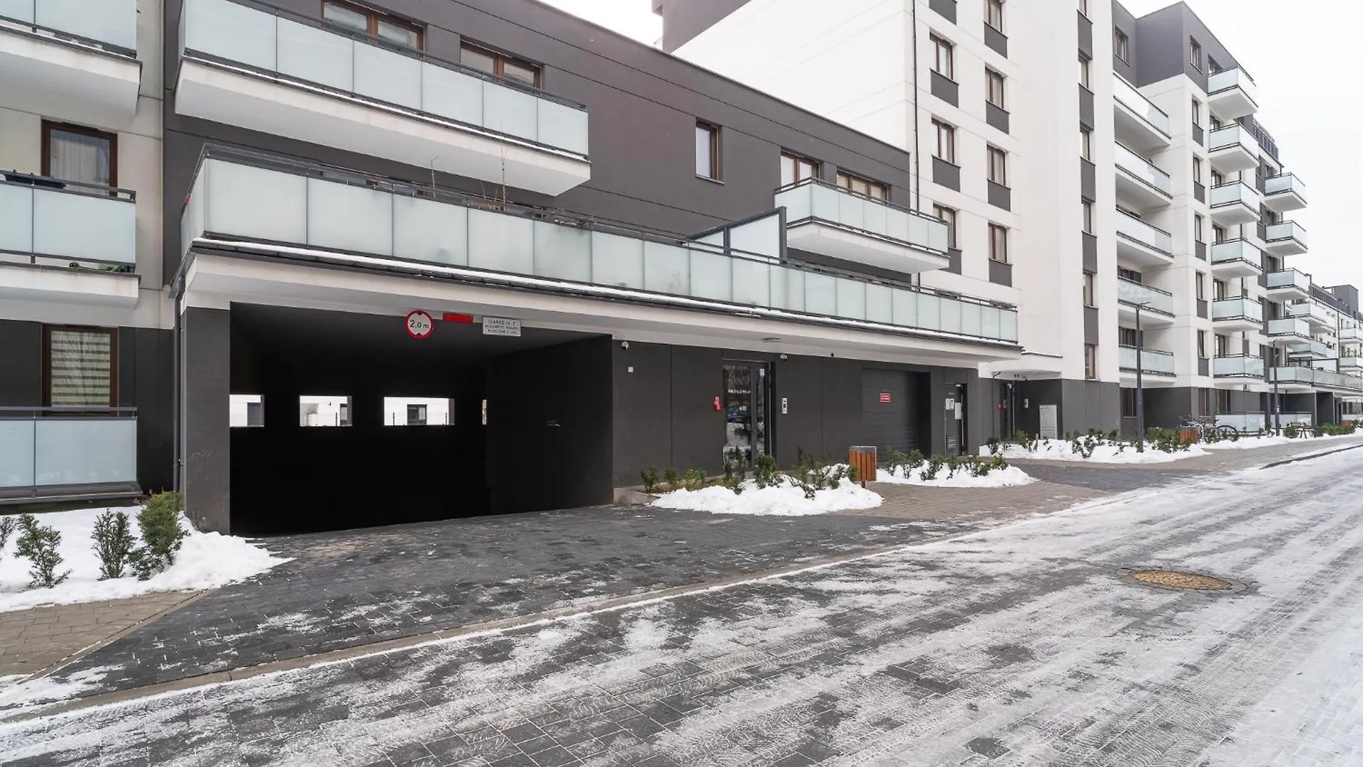 Tauron Arena Modern Apartment - Parking And Balcony By Rentujemy Cracóvia