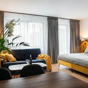  Aparthotel Inpoint Drive - Stay&park Free